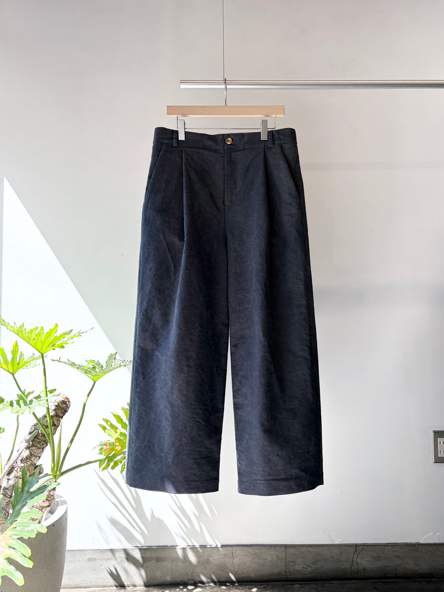 frank leder / フランクリーダー】WASHED MOLESKIN 1TUCK WIDE