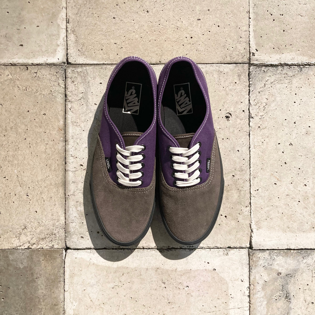 VANS】Authentic / Black Sidewall × Gothic Grape – TOKIS