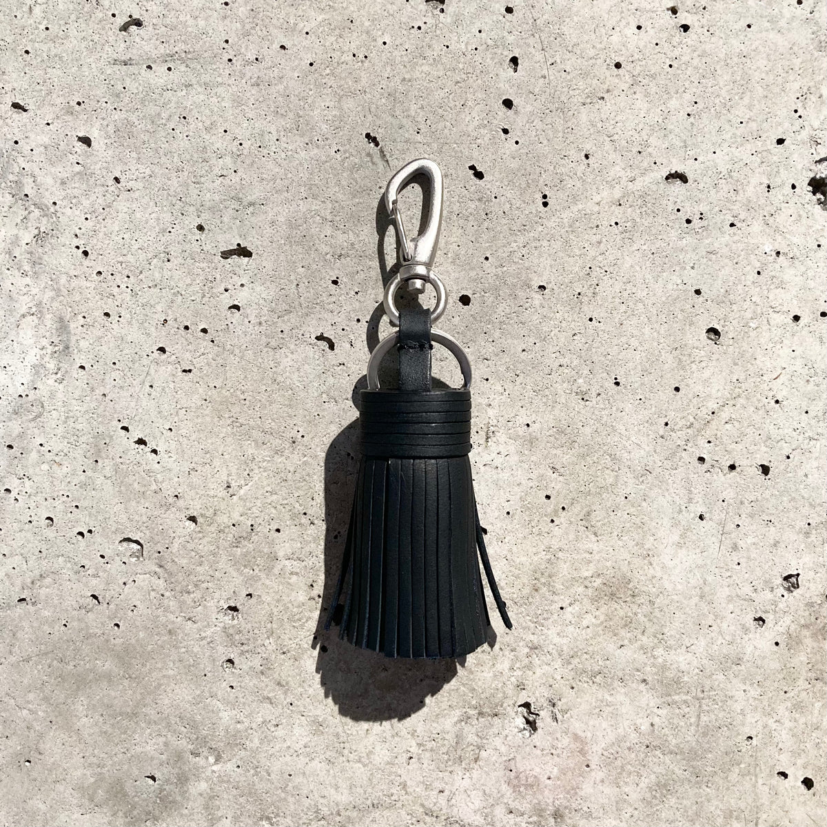 hobo レザー タッセル キーホルダー キーリング ブラック hobo 最大41%☆8/24まで セール30%OFF ホーボー キーホルダー