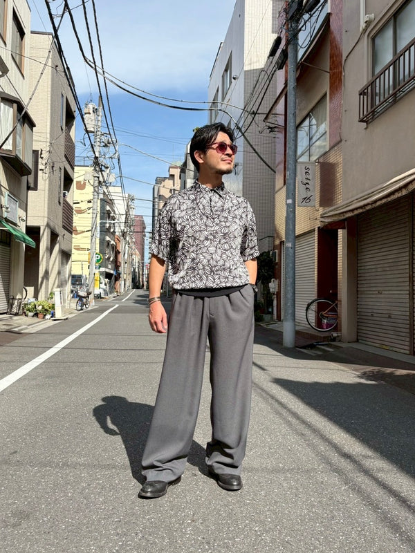 【m's braque】TUCKED BAGGY PANTS / Grey
