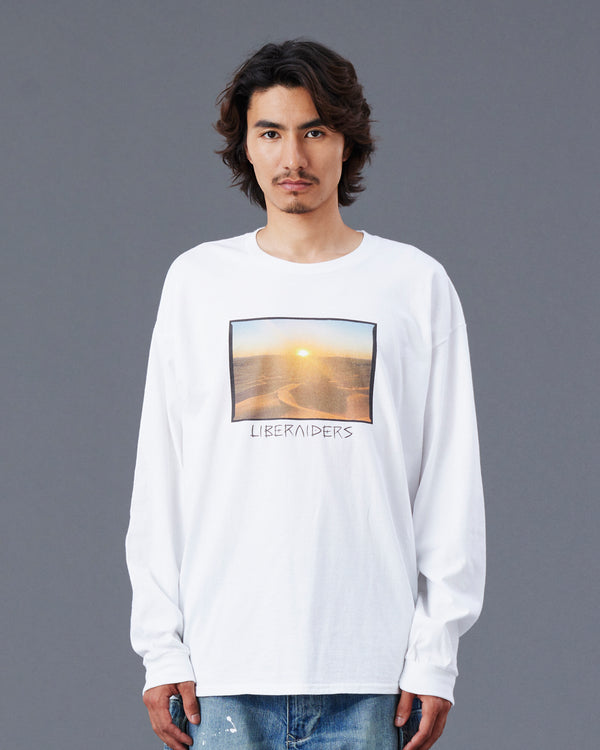 【Liberaiders】LBRDRS LOGO L/S TEE / White