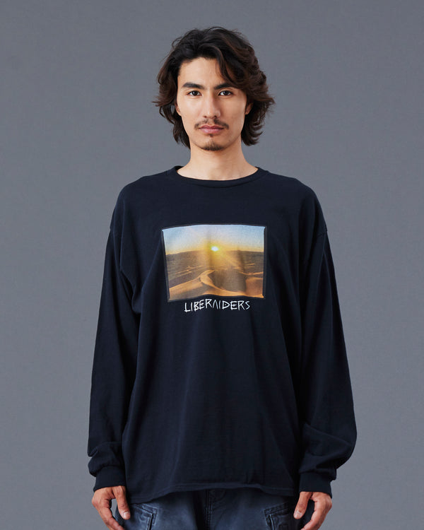 【Liberaiders】LBRDRS LOGO L/S TEE / Black