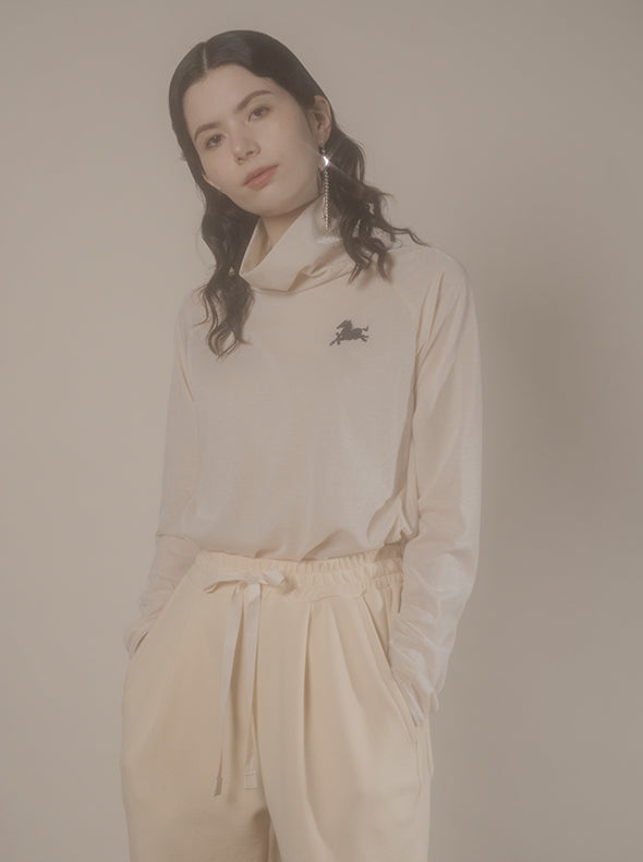【RURI W. / ルリ】EMBROIDERED TURTLENECK T-SHIRT / Ivory – TOKIS