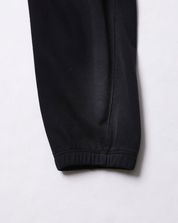 【 Liberaiders 】GARMENT DYED SWEATPANTS / Black