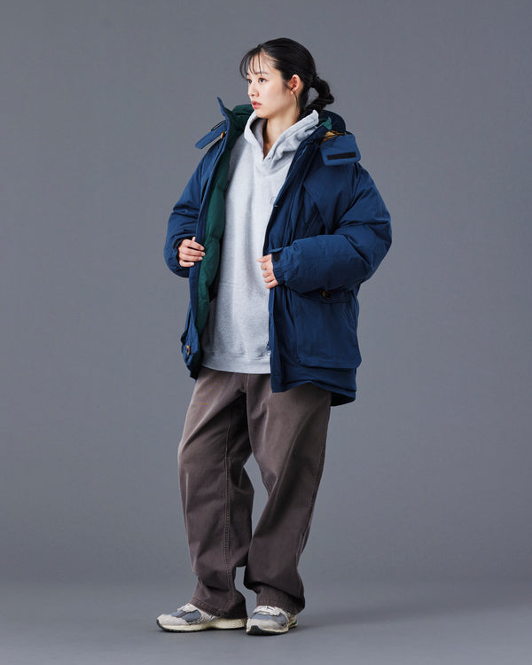 【Liberaiders】UTILITY DOWN JACKET / Navy