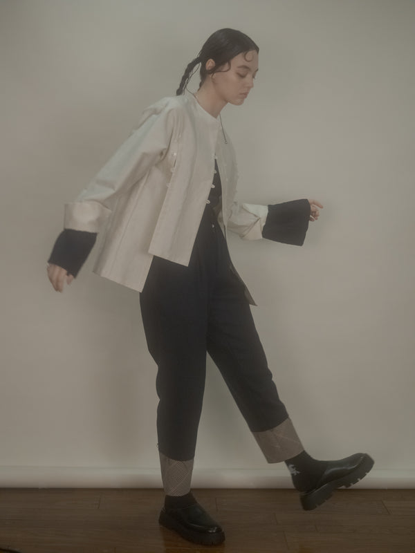 【RURI W. / ルリ】ASYMMETRIC HEM BLOUSE / Off White