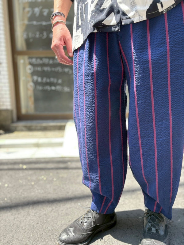 【m's braque】HAREM PANTS / Navy × Bordeaux Stripe