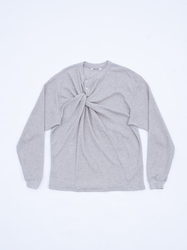 【 HOMMENA 】FIRST AID HENLY NECK TEE / Gray
