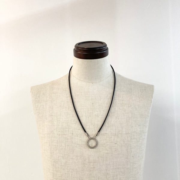 【END CUSTOM JEWELLERS】EYEGLASSES HOLDER NECKLACE - STUDS / Silver × Black