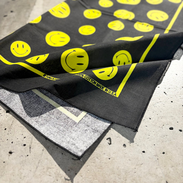 【 HAV-A-HANK 】BANDANA - MADE IN U.S.A. - / Smily Face