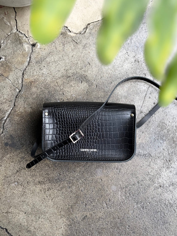 【 CAMBRIDGE SATCHEL 】THE MINI - ONE BUCKLE - / Black (Croc-Embossed)