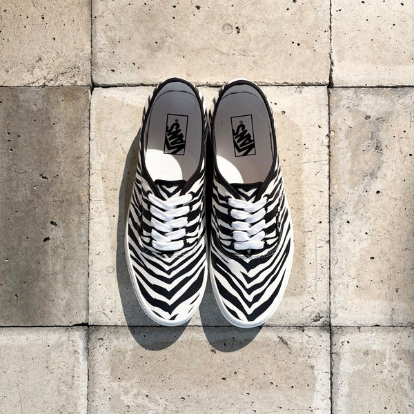 【VANS】Authentic / Animalier Zebra