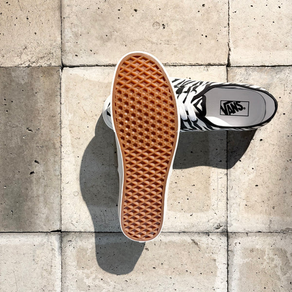 【VANS】Authentic / Animalier Zebra