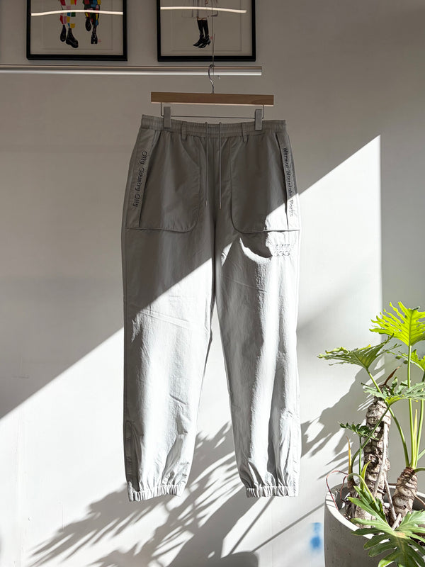 【 CITY COUNTRY CITY 】CCC x Marmot FEEL UP PANTS - PERTEX - / Grey