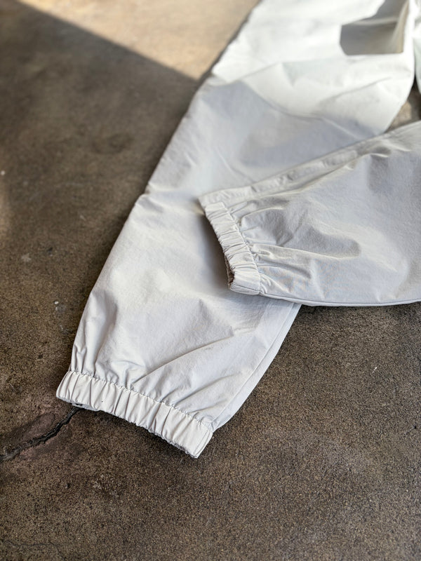 【 CITY COUNTRY CITY 】CCC x Marmot FEEL UP PANTS - PERTEX - / Grey