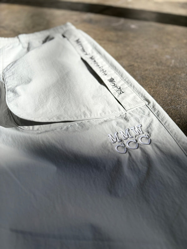 【 CITY COUNTRY CITY 】CCC x Marmot FEEL UP PANTS - PERTEX - / Grey
