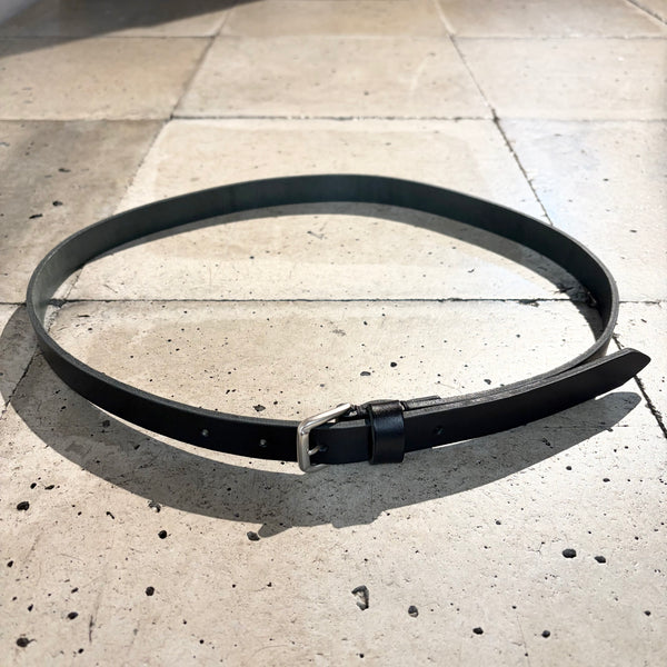 【hobo】BUCKLE BELT NARROW - COE LEATHER - / Black