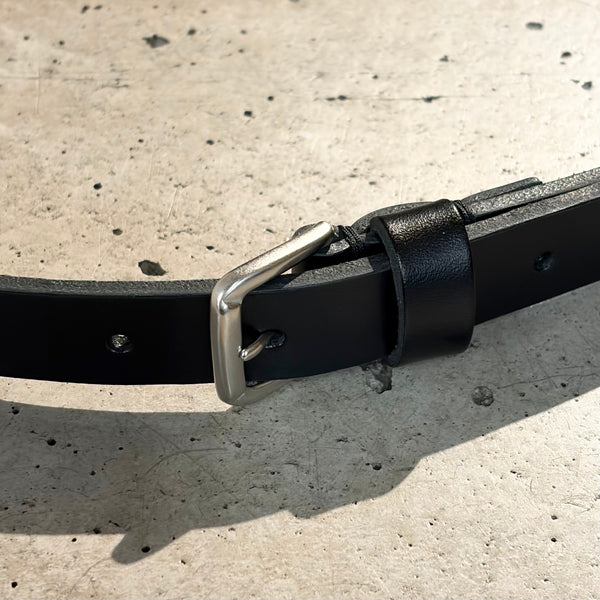 【hobo】BUCKLE BELT NARROW - COE LEATHER - / Black