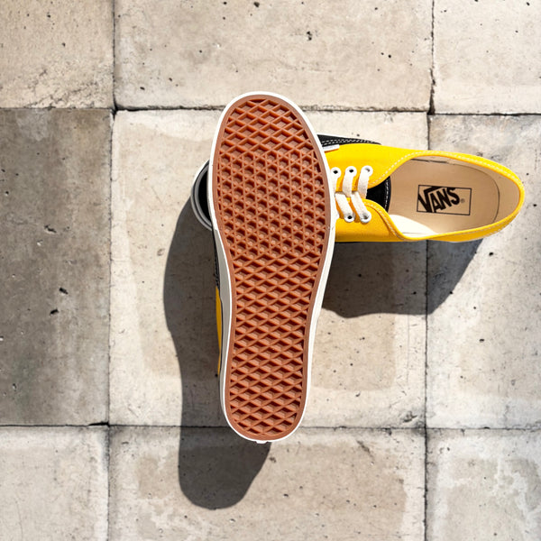 【VANS】Authentic / Yellow × Black