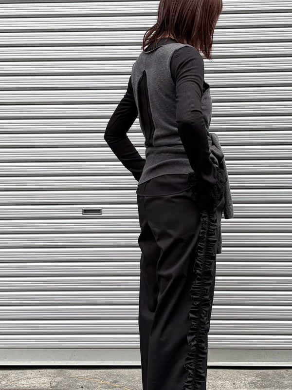 【 RhodolirioN 】RIBBED LACE CUFF PULLOVER TEE / Black