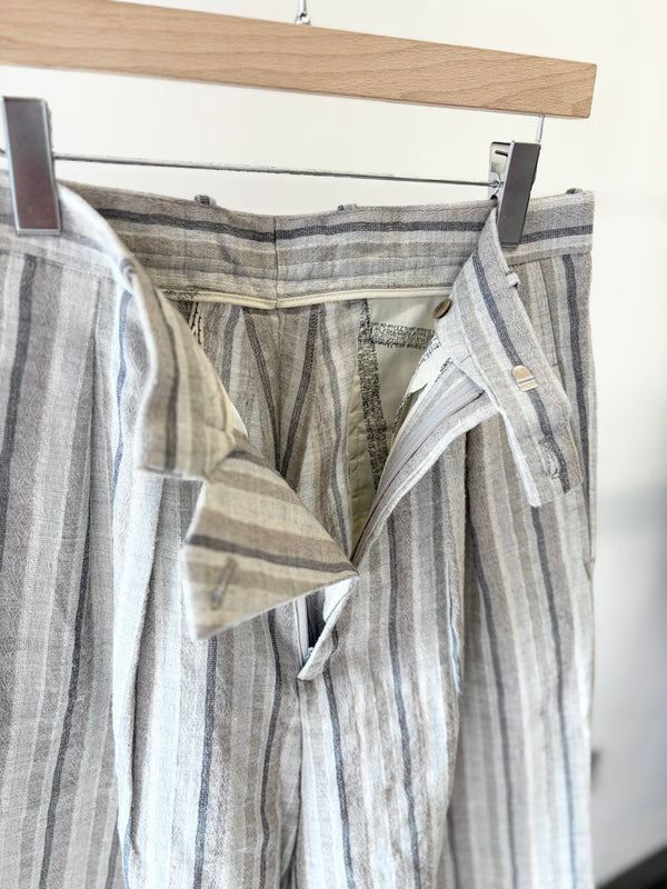 【 m's braque 】CROPPED 2-IN-TUCKED WIDE DRESS PANTS / Grey Multi Stripe