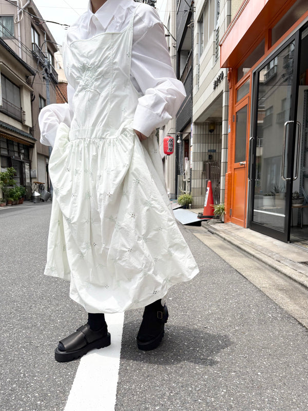 【 RIVER 】EMBROIDERED DRESS / Mint