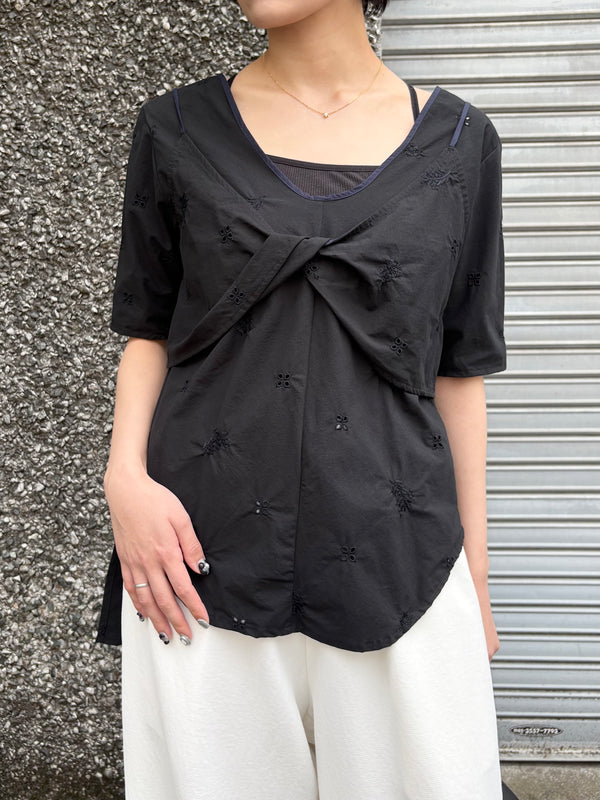 【 RIVER 】EMBROIDERED LAYERED TOP / Black