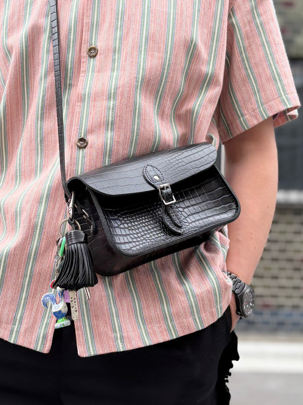 【 CAMBRIDGE SATCHEL 】THE MINI - ONE BUCKLE - / Black (Croc-Embossed)