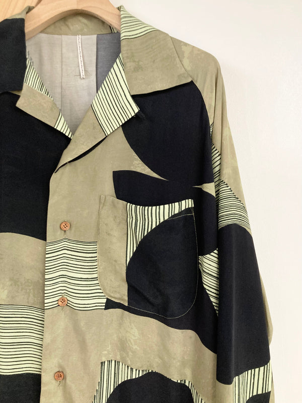 【m's braque】LONG SLEEVE ALOHA SHIRT / Khaki × Black Geometric Pattern