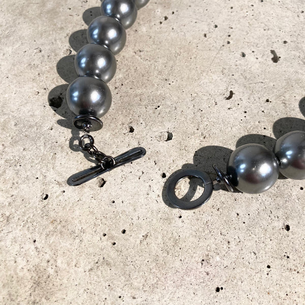 【m's braque】DEADSTOCK BEADS SEPARABLE NECKLACE / Navy × Metallic Grey × Metal