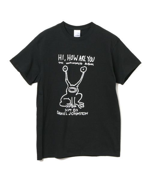 【 GRAPHIC WEAR & GOODS 】DANIEL JOHNSTON S/S PRINT TEE " HI HOW ARE YOU " / Black