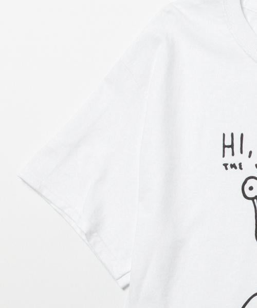 【 GRAPHIC WEAR & GOODS 】DANIEL JOHNSTON S/S PRINT TEE " HI HOW ARE YOU " / White