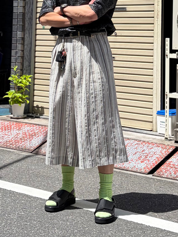 【 m's braque 】CROPPED 2-IN-TUCKED WIDE DRESS PANTS / Grey Multi Stripe