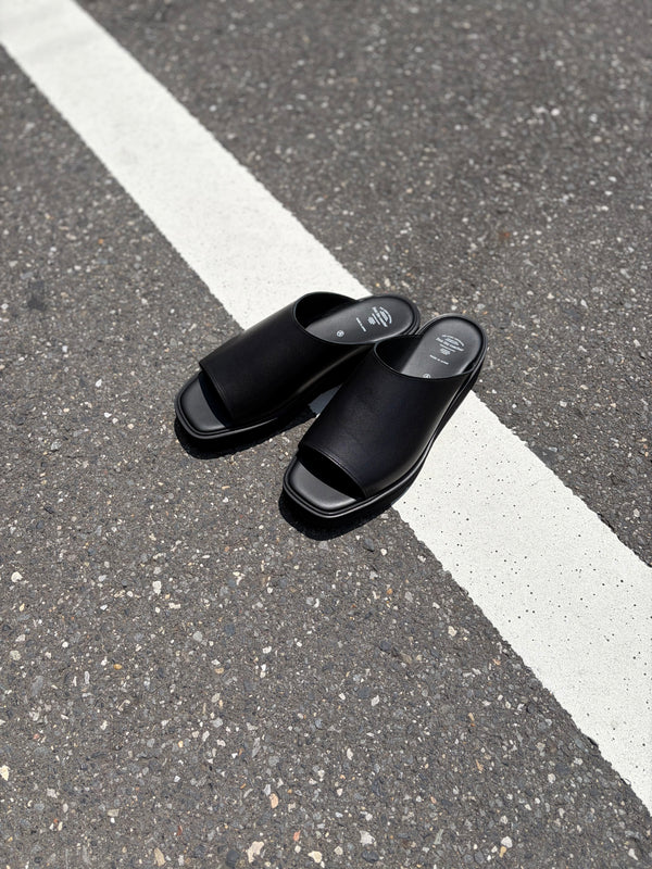 【foot the coacher / フットザコーチャー】VAMP SANDALS / Black