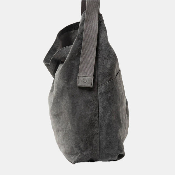 【hobo】AZUMA SHOULDER BAG M -PIG SUEDE- / Charcoal