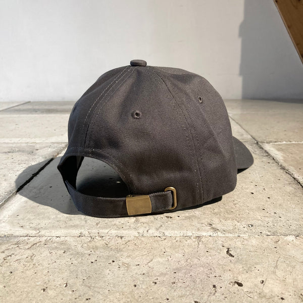 【TOKIS】EMBROIDERY LOGO CAP / Smoky Black