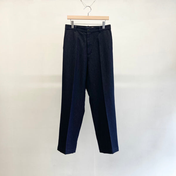 【 BLUE BLUE JAPAN 】ゴールドヤーンインディゴ センタープレスパンツ / Indigo