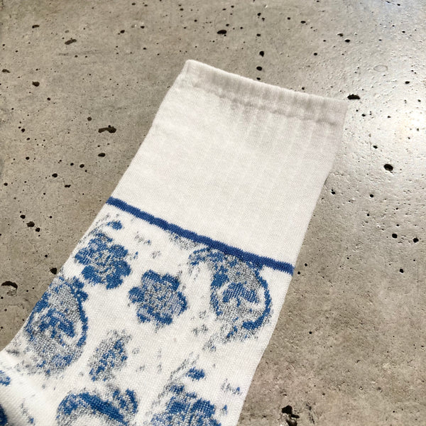【 BLUE BLUE JAPAN 】ツジガハナ ジャカードソックス / White