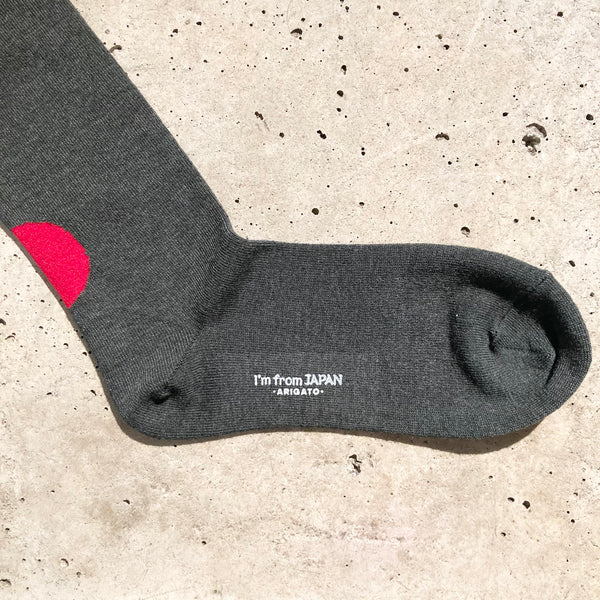 【 BLUE BLUE JAPAN 】JAPAN FLAG BACK STYLE SOCKS / Charcoal