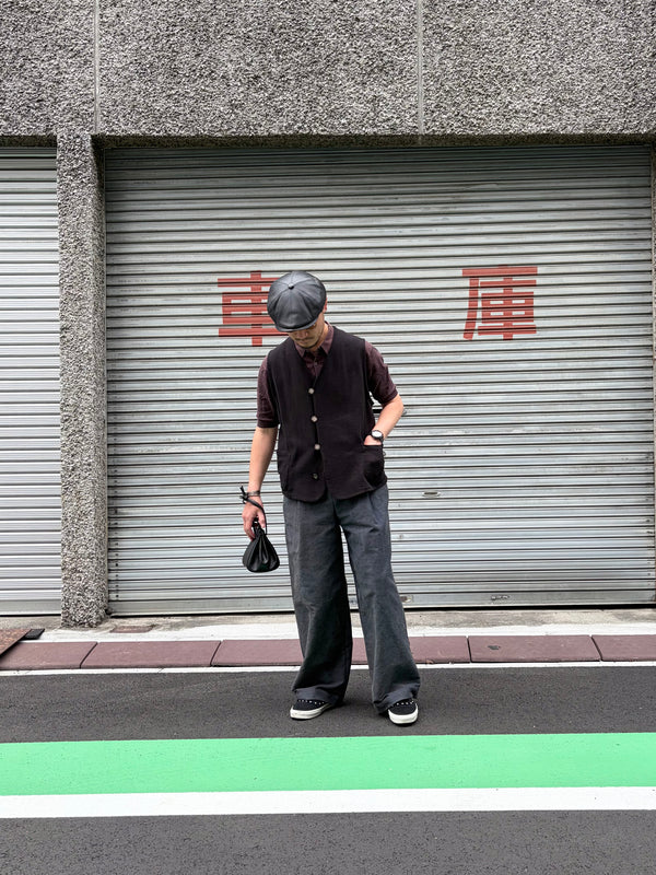 【frank leder / フランクリーダー】WASHED MOLESKIN 1TUCK WIDE TROUSERS  / Charcoal Grey