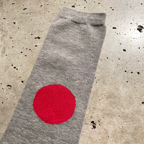 【 BLUE BLUE JAPAN 】JAPAN FLAG SOCKS / Grey