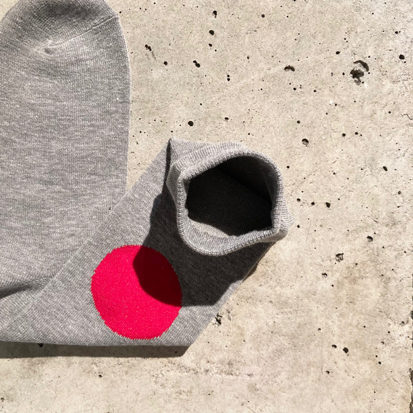 【 BLUE BLUE JAPAN 】JAPAN FLAG SOCKS / Grey