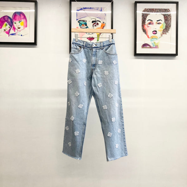 【 RIVER 】LEVIS REMAKE DENIM - BACK TUCK - / White Flower