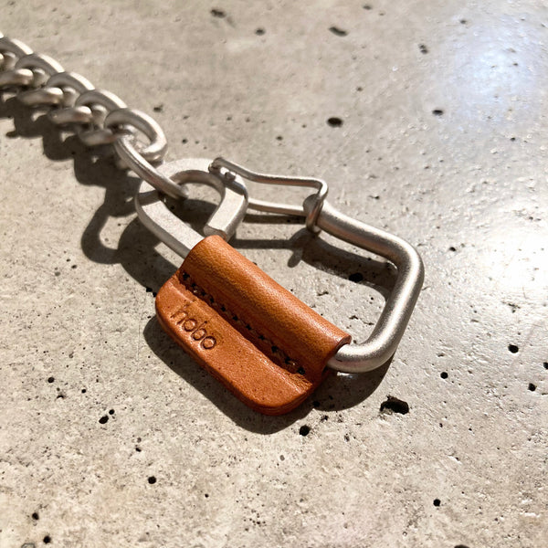 【hobo】CARABINER CHAIN KEY RING - with HORSE LETHER - / Camel