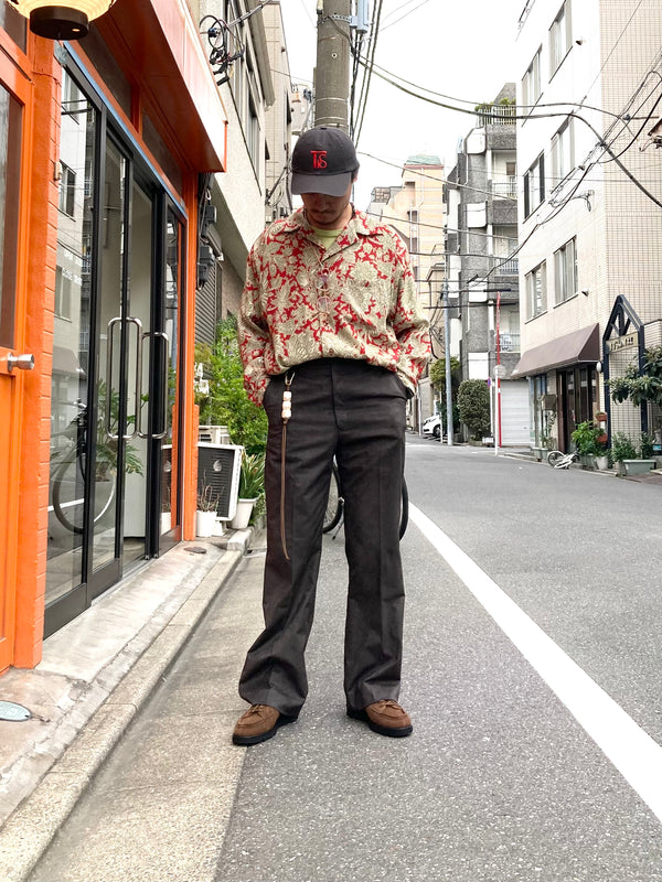 【m's braque】LONG SLEEVE ALOHA SHIRT / Red × Khaki Ethnic Pattern