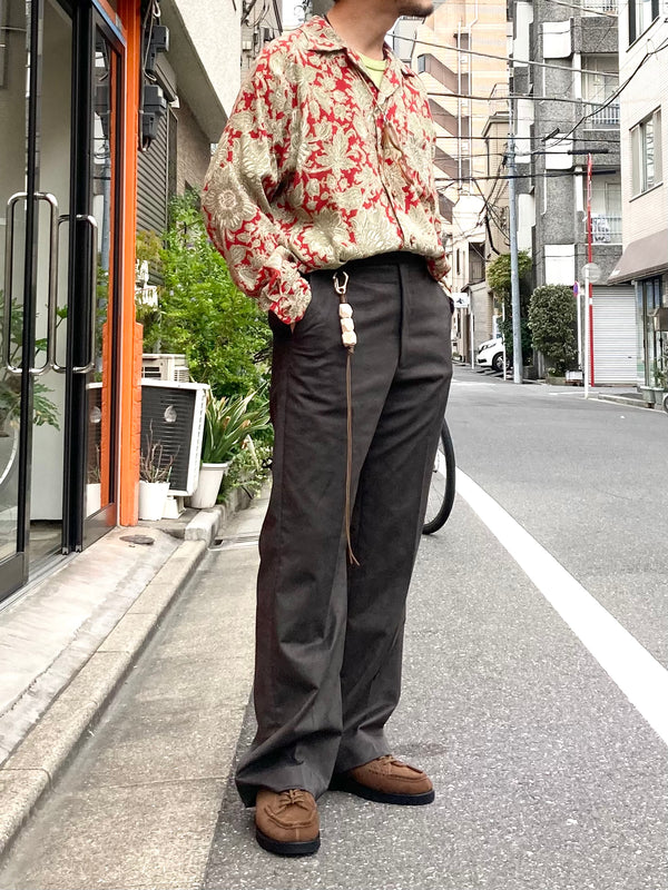 【m's braque】LONG SLEEVE ALOHA SHIRT / Red × Khaki Ethnic Pattern