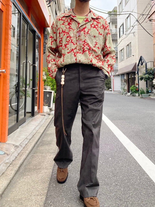 【m's braque】LONG SLEEVE ALOHA SHIRT / Red × Khaki Ethnic Pattern