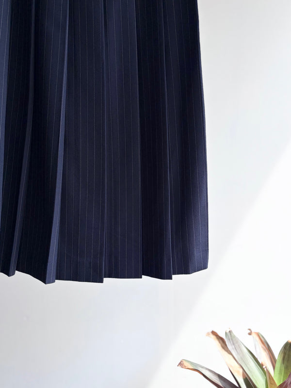 【 RhodolirioN 】SUSPENDER KILT - GABARDINE - / Navy Stripe