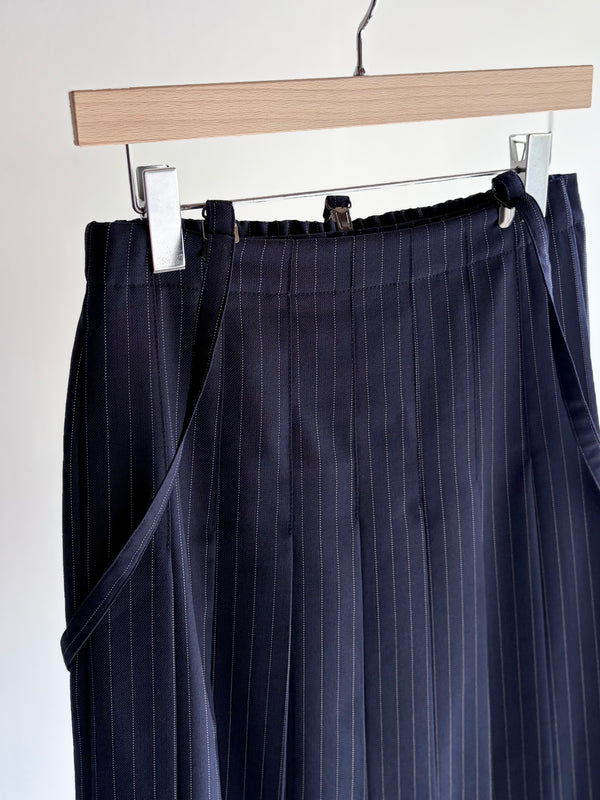 【 RhodolirioN 】SUSPENDER KILT - GABARDINE - / Navy Stripe