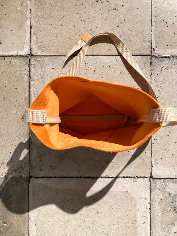 【hobo】AZUMA SHOULDER BAG S -PIG SUEDE- / Orange